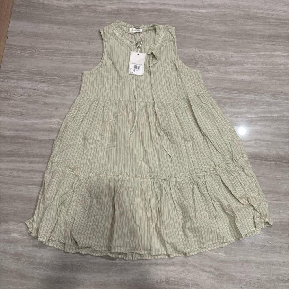 Modobom green and white striped